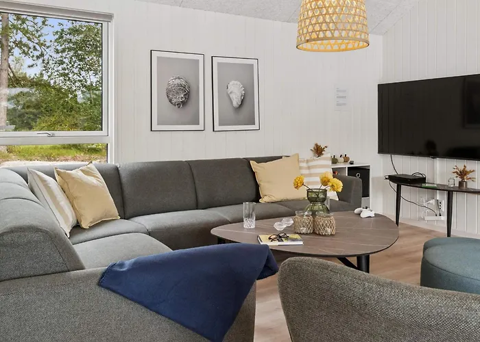 5 Star In Semesterbostad Rødby